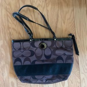 Like New Coach Brown Shoulder Bag